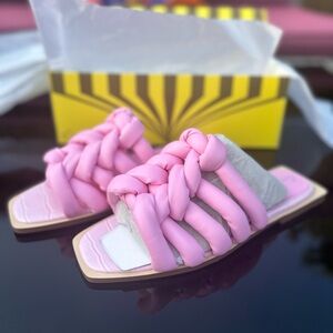 NWTB CIRCUS NY by Sam Edelman